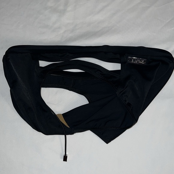 Men sexy speedo with cut out on the hip black - Picture 9 of 10